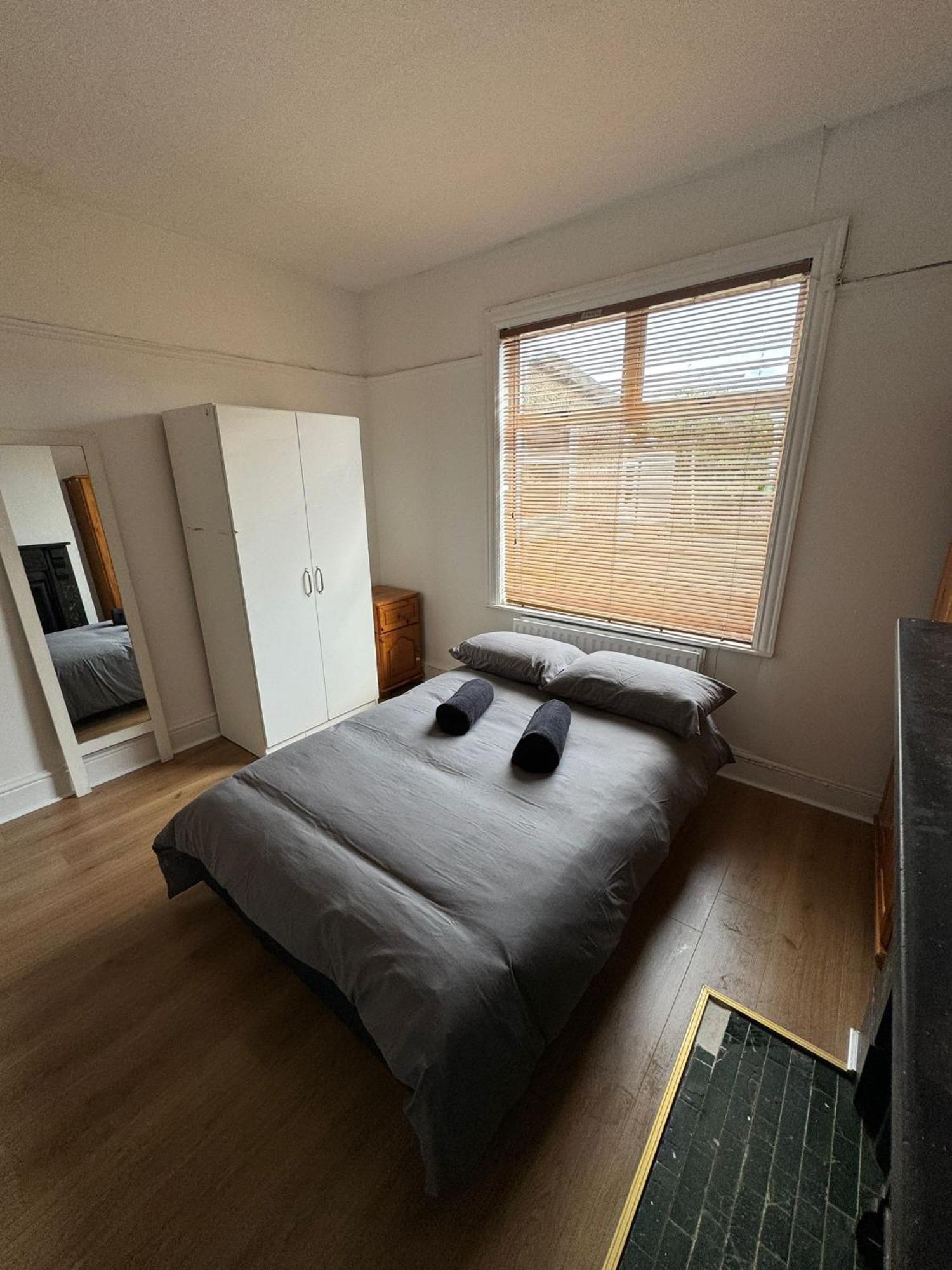 דבלין Big Family Room In Room At 2 Iveragh Rd-4 מראה חיצוני תמונה